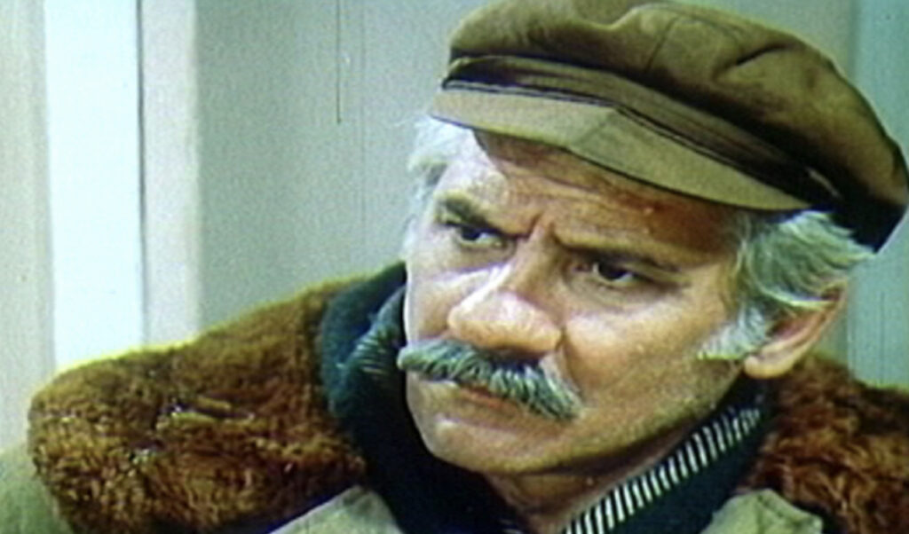 Mbesa tregon se me çfare e gjente ne dore Reshat Arbanen gjìthmone kur shkonte tek shpìa e tìj