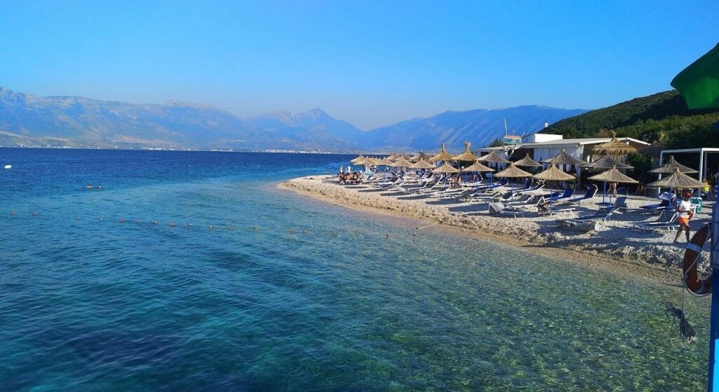 Vlora nis reflektimin mbi çmimet, gazetari: Jane ulur çmimet e çadrave